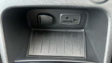 Renault Captur 1.5 dci 90 Iconic II Nav 5dr Auto Diesel Hatchback